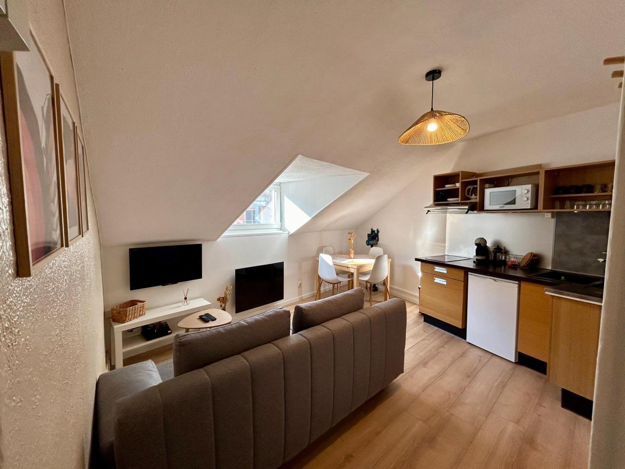 Apartament Douce Agathe - Duo-Groupe, Chaleureux, Tram 200M, Centre 10Min Strasburg Zewnętrze zdjęcie